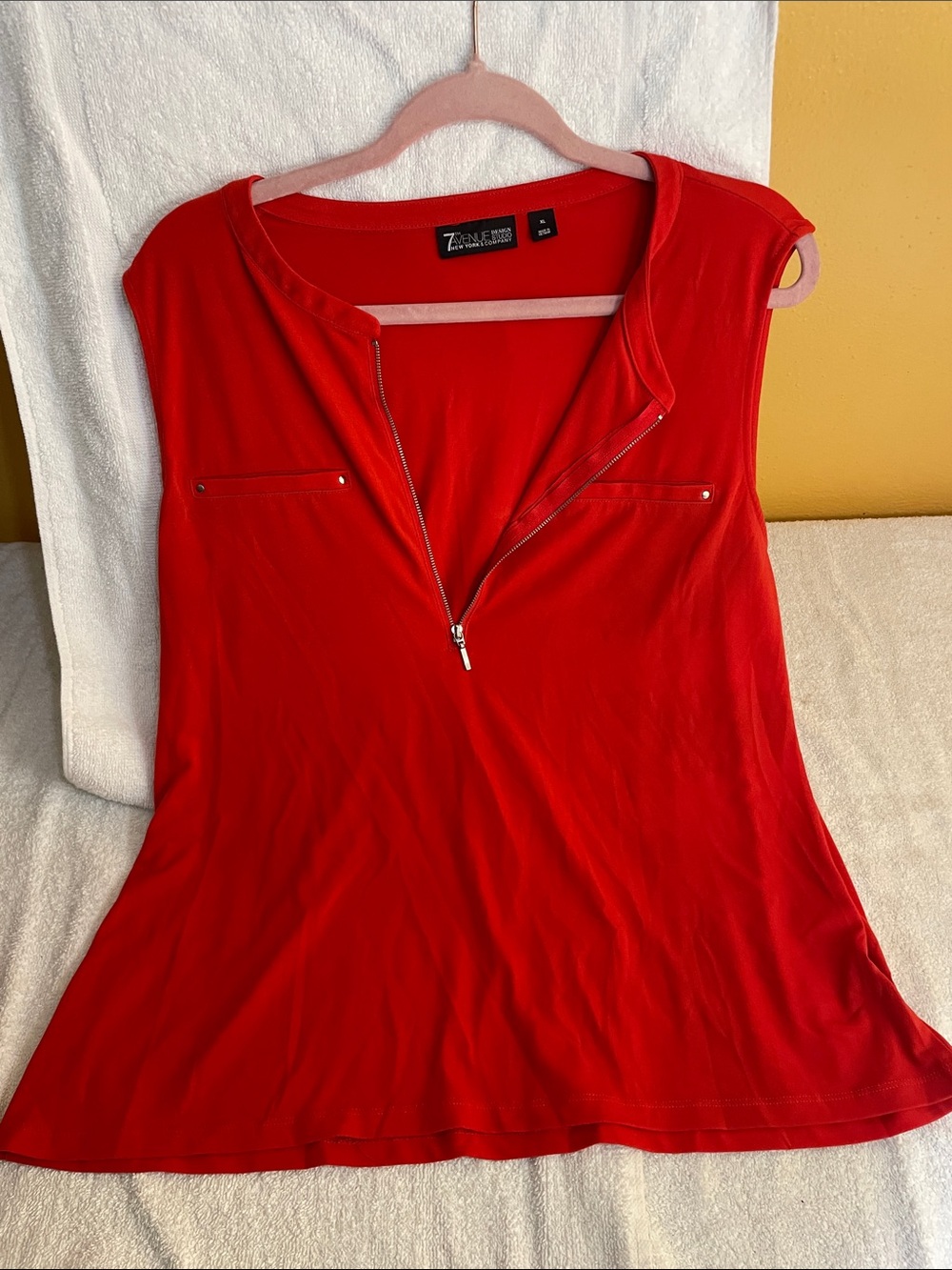 New York & Company Red Zip-Front Sleeveless Top